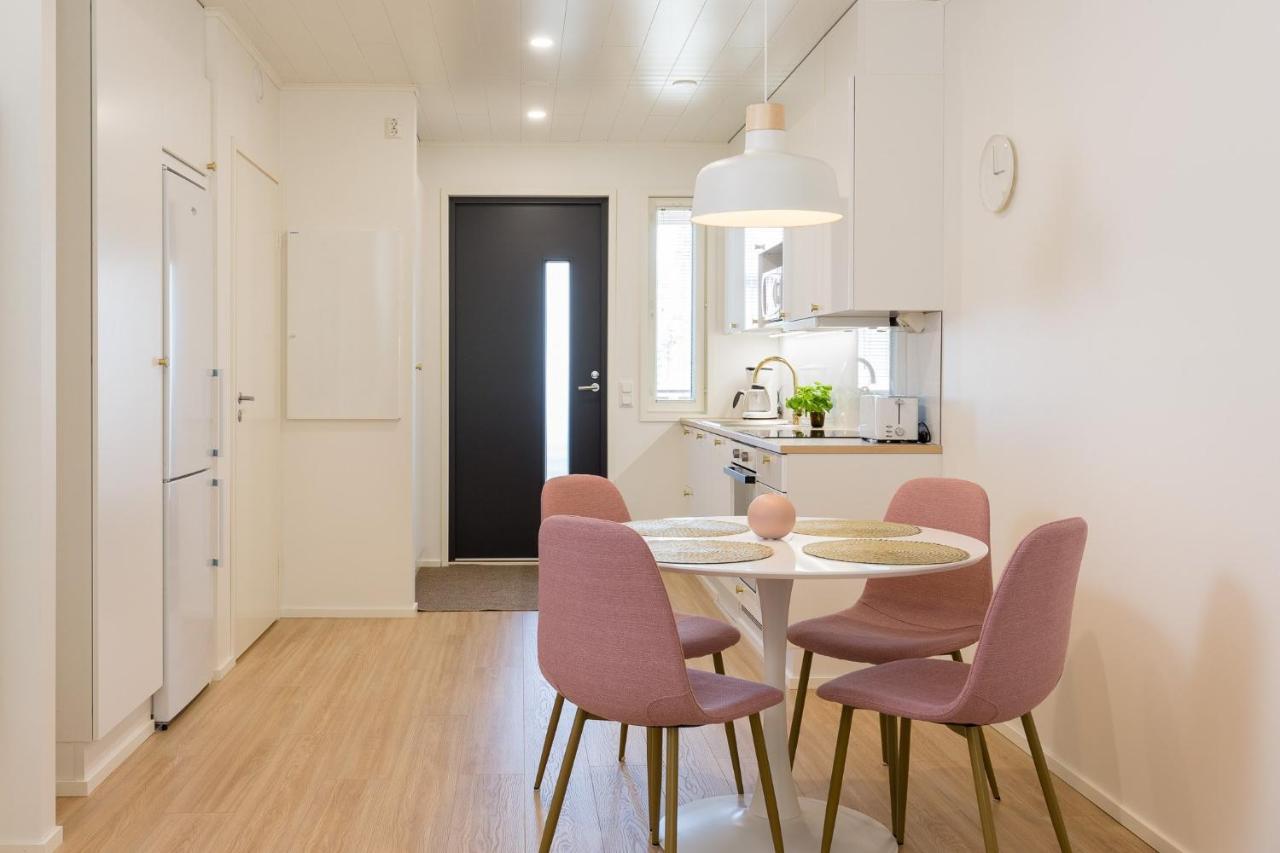 Tuomenkartano Apartments By Hiekka Booking カラヨキ エクステリア 写真
