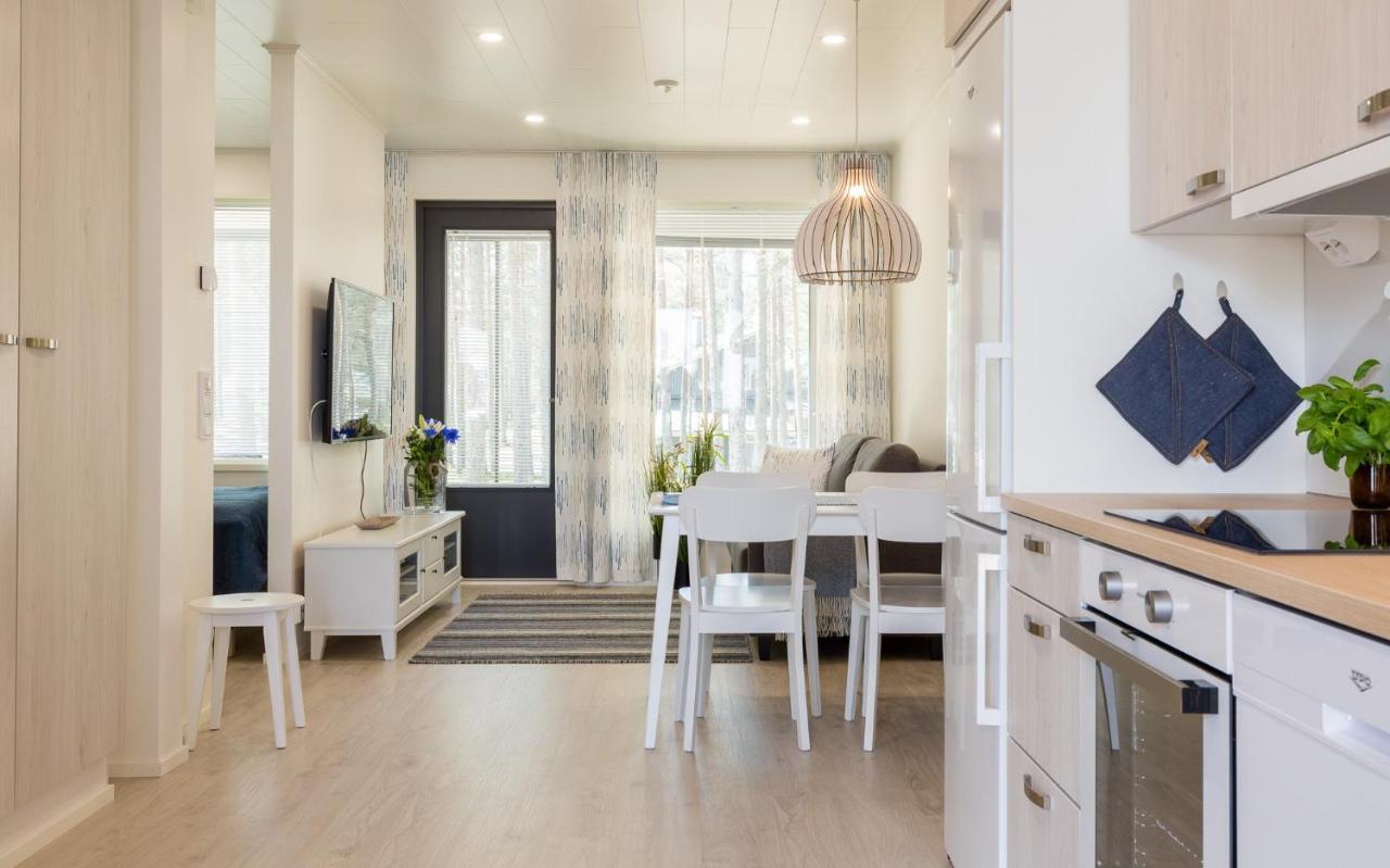 Tuomenkartano Apartments By Hiekka Booking カラヨキ エクステリア 写真