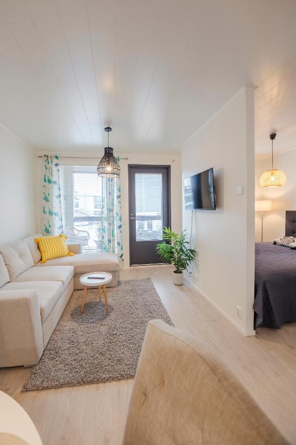 Tuomenkartano Apartments By Hiekka Booking カラヨキ エクステリア 写真