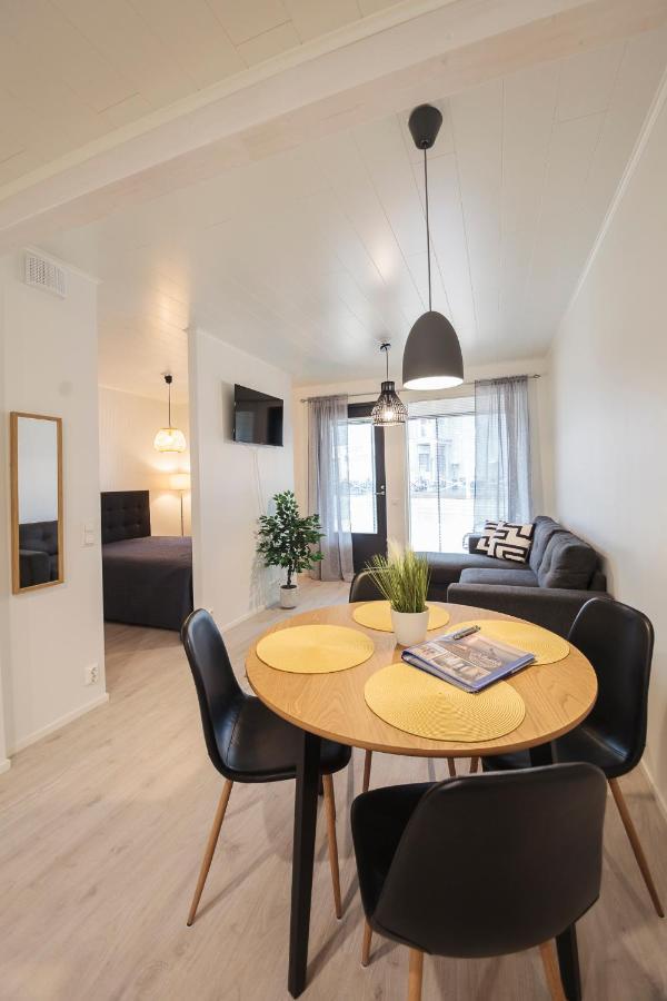 Tuomenkartano Apartments By Hiekka Booking カラヨキ エクステリア 写真